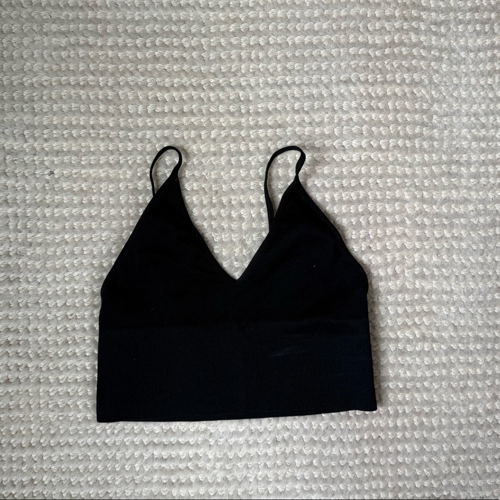 Aritzia black talula tank top